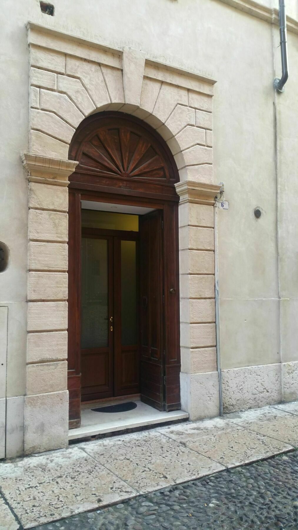 Palazzo Camozzini Apartments Verona Eksteriør bilde